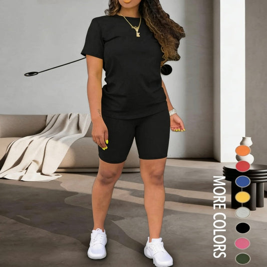 2-delat set med sporttop och shorts för damer