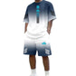 👕🌊 Tvådelat Set med Sommar-T-shirt & Shorts för Män – Gradientmönster & Andande Tyg – Perfekt för Streetwear, Sport & Vardag ☀️