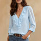 Elegant V-ringad blus med volanger för kvinnor