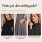 Lång kvinnlig kjol i plädmönster med patchwork och halskappa
